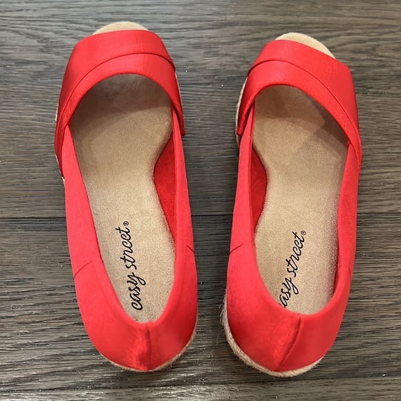 Women's Jasper Super Flex Espadrille Sandals - Picture 10 of 13